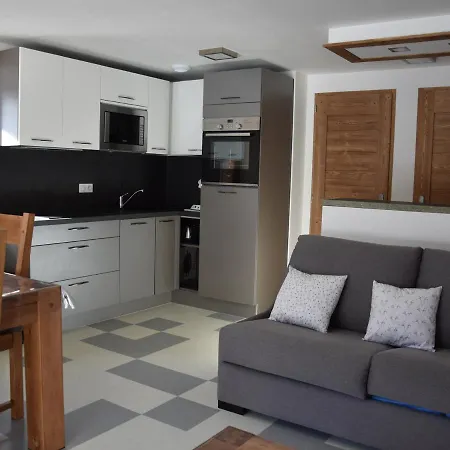 Beau 2 Pieces Neuf Dans A - 4 Pers - Fr-1-464-142 Apartment
